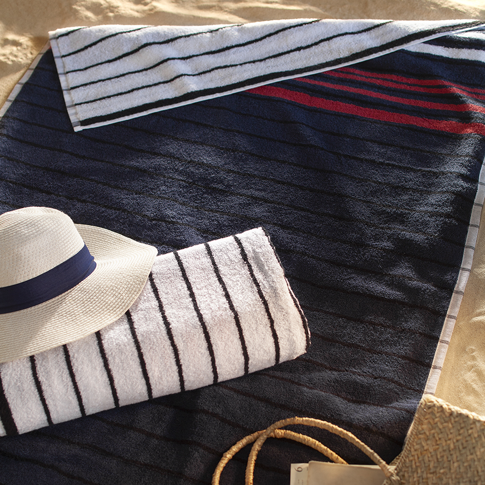 Hamptons Ref. 52033 - Ambientada - 001 - BRANCO-MARINHO